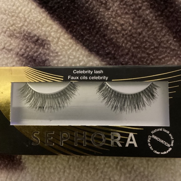 Lashes - Picture 7 of 8